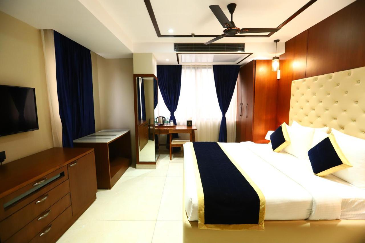 Sanca International Hotel In Patel Nagar Delhi نيودلهي المظهر الخارجي الصورة