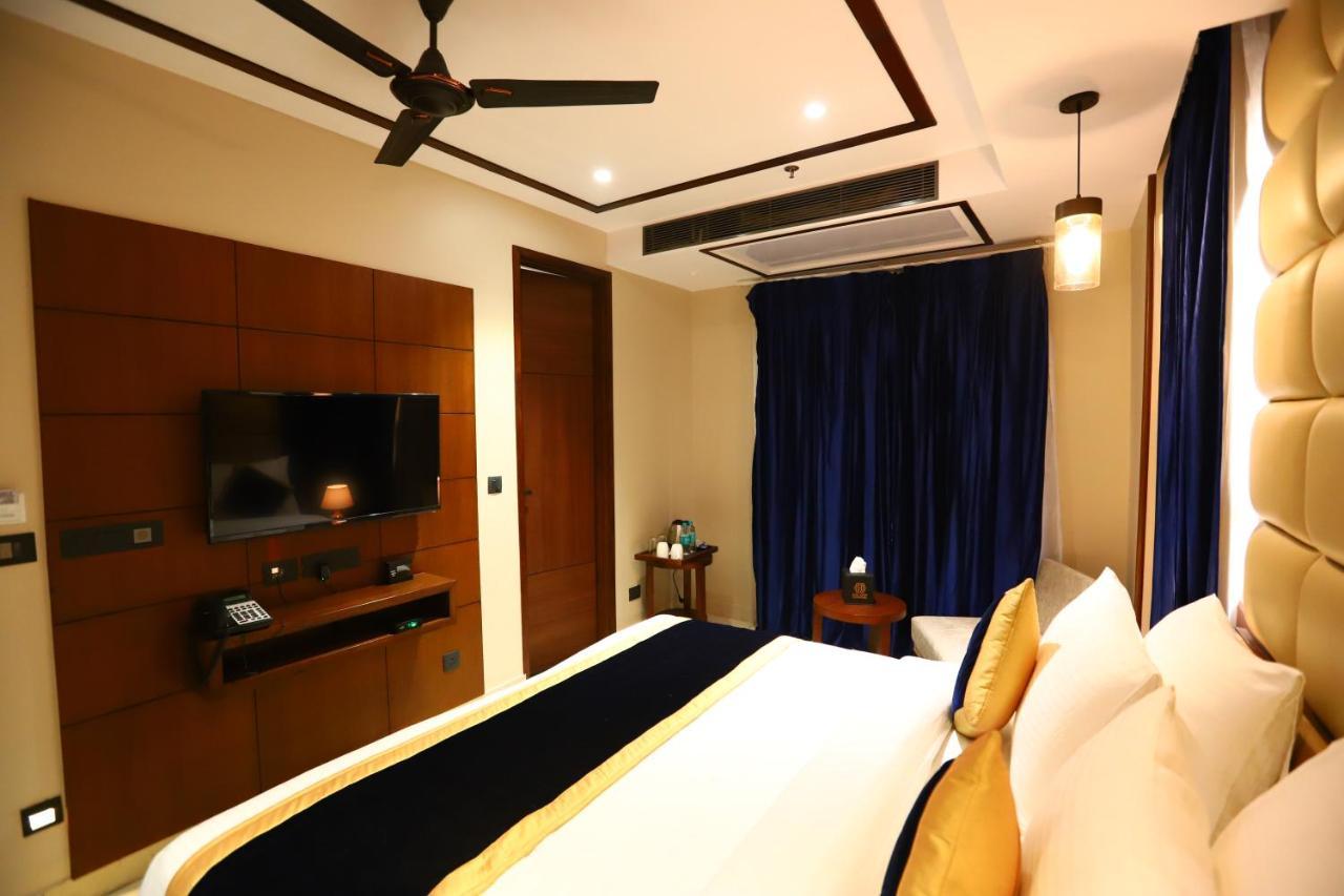 Sanca International Hotel In Patel Nagar Delhi نيودلهي المظهر الخارجي الصورة