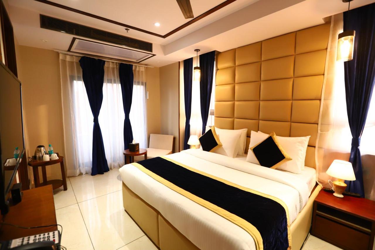 Sanca International Hotel In Patel Nagar Delhi نيودلهي المظهر الخارجي الصورة
