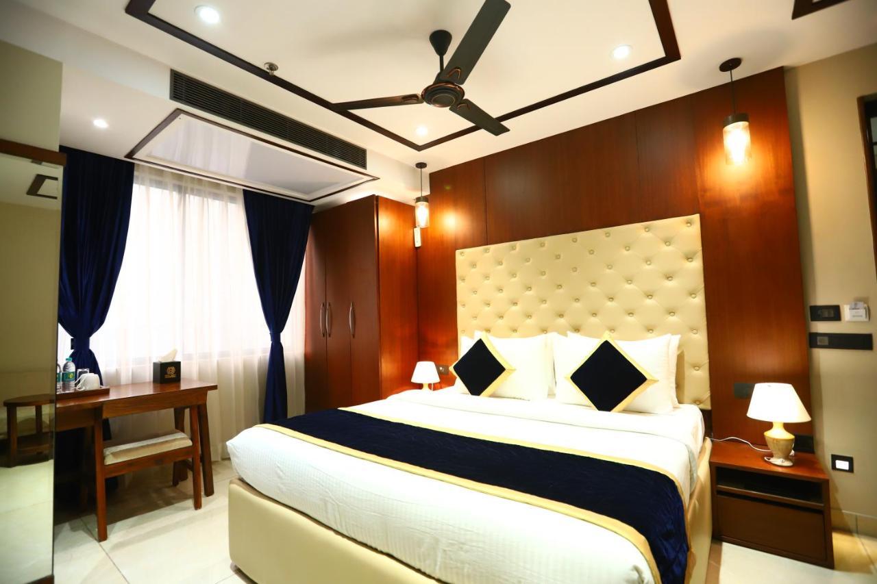 Sanca International Hotel In Patel Nagar Delhi نيودلهي المظهر الخارجي الصورة