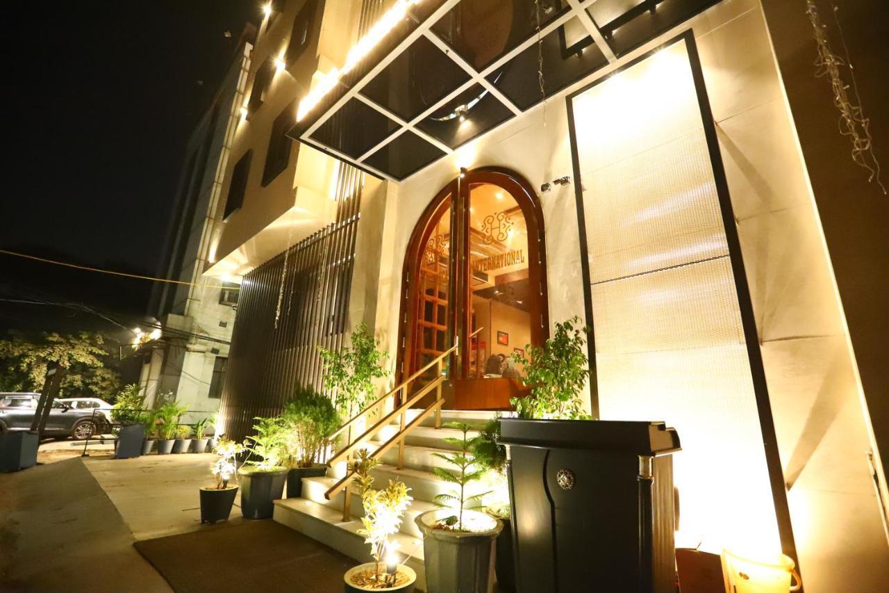 Sanca International Hotel In Patel Nagar Delhi نيودلهي المظهر الخارجي الصورة