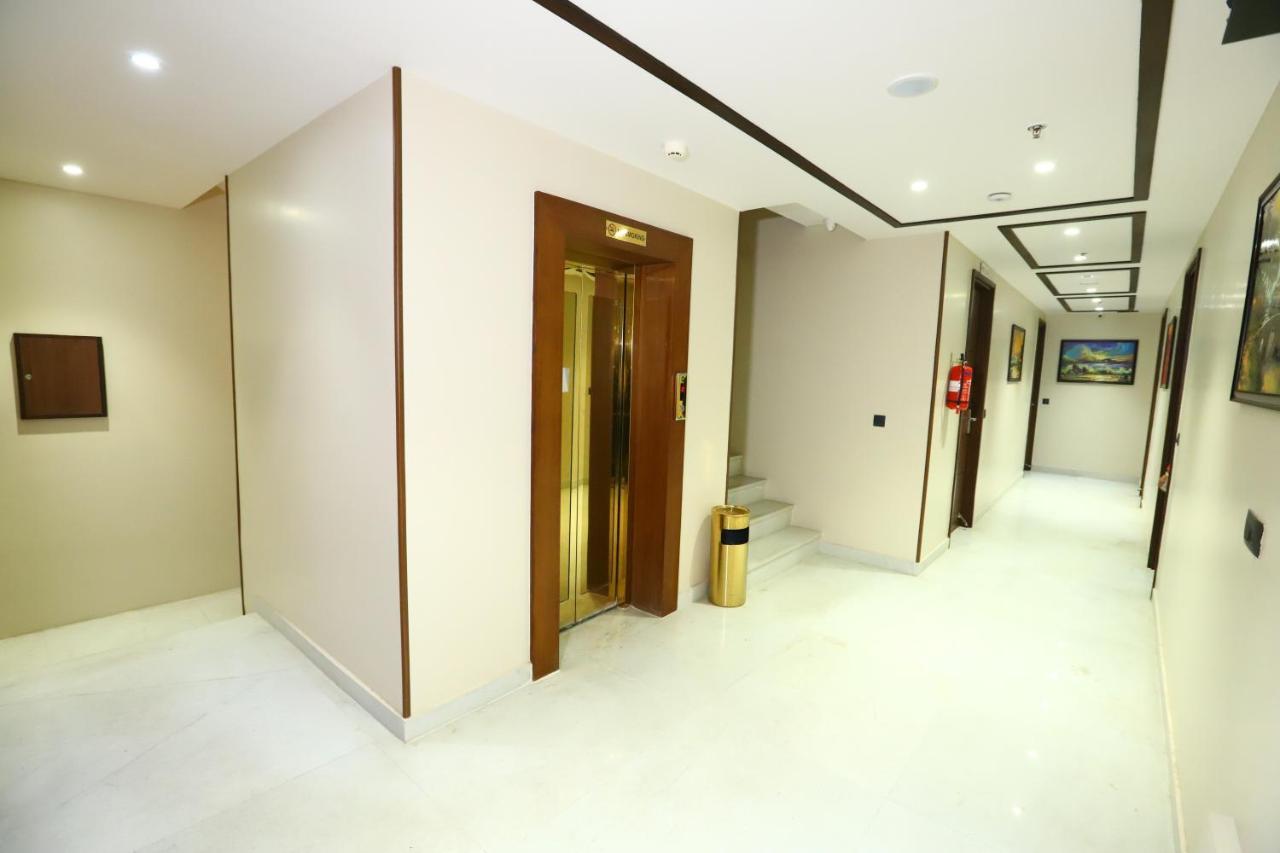 Sanca International Hotel In Patel Nagar Delhi نيودلهي المظهر الخارجي الصورة