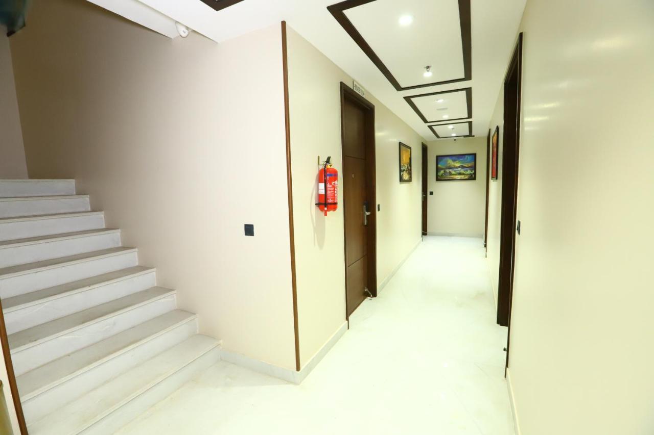 Sanca International Hotel In Patel Nagar Delhi نيودلهي المظهر الخارجي الصورة