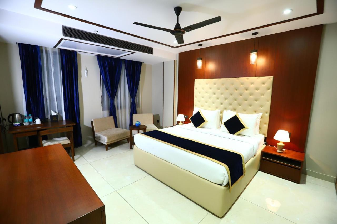 Sanca International Hotel In Patel Nagar Delhi نيودلهي المظهر الخارجي الصورة