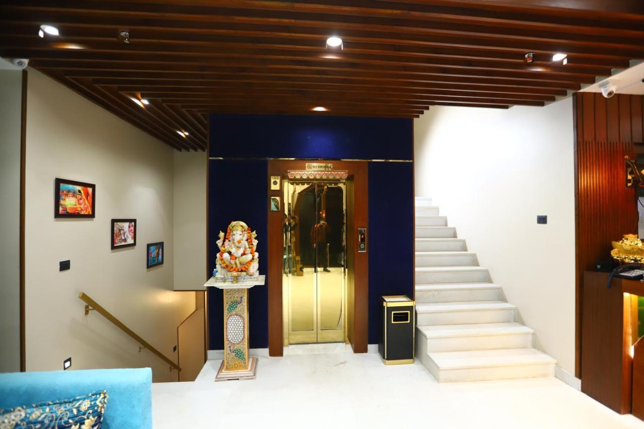 Sanca International Hotel In Patel Nagar Delhi نيودلهي المظهر الخارجي الصورة