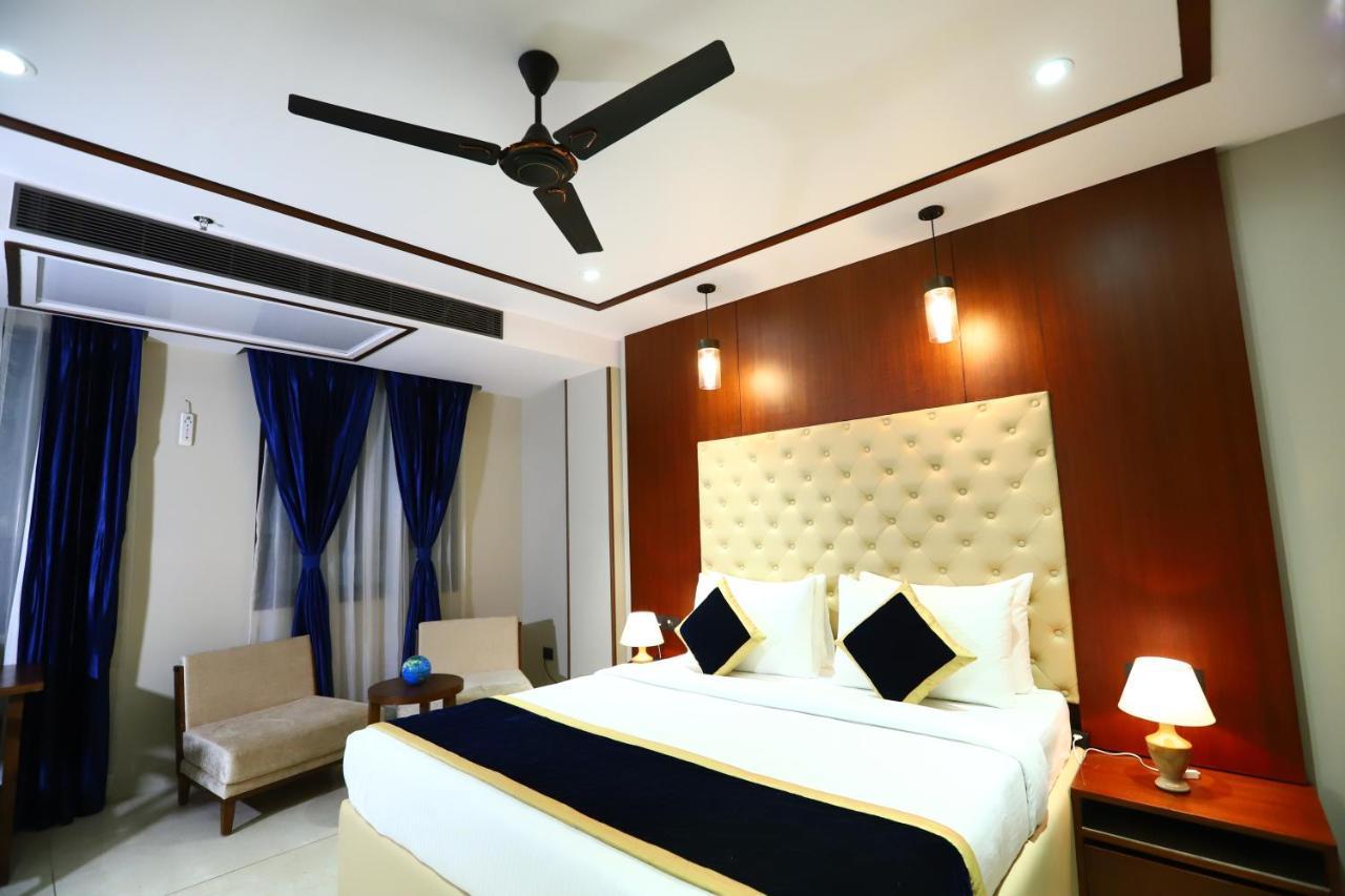 Sanca International Hotel In Patel Nagar Delhi نيودلهي المظهر الخارجي الصورة