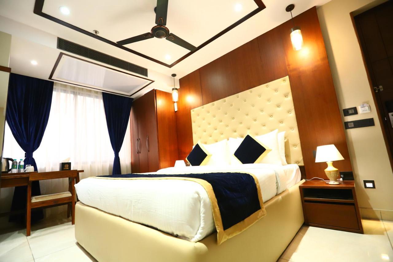 Sanca International Hotel In Patel Nagar Delhi نيودلهي المظهر الخارجي الصورة